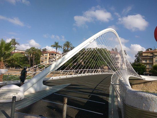 la Pasarela Jorge Manrique