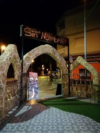 Bar Sin Nombre