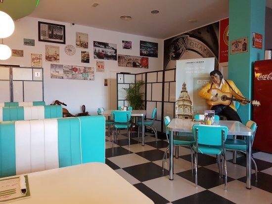 BIG G's Classic American Diner