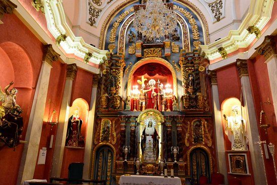 la Iglesia de Santa María de Gracia